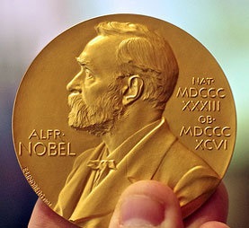 صد و ششمین جایزه نوبل پزشکی امروز از آن چه کسی می‌شود؟ 