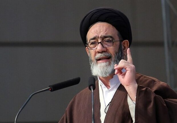 استمرار انقلاب اسلامی نیازمند توجه جدی به اهداف و تبیین دستاوردها