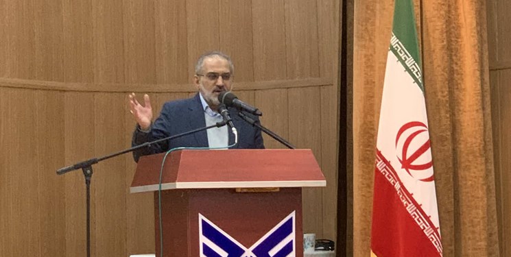 حسینی: برخی با بی‌انصافی اقدامات اساسی دولت را نادیده می‌گیرند