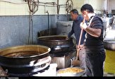 ۲۰۰۰پرس غذای گرم توسط سپاه بین نیازمندان سنندج توزیع شد