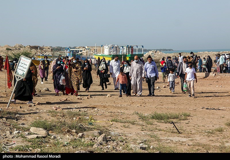 بالغ بر ۱۸ هزار نفر از استان فارس به اردوی راهیان نور اعزام شدند