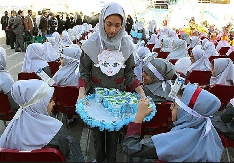 بالاخره تهرانی‌ها شیر رایگان می‌گیرند